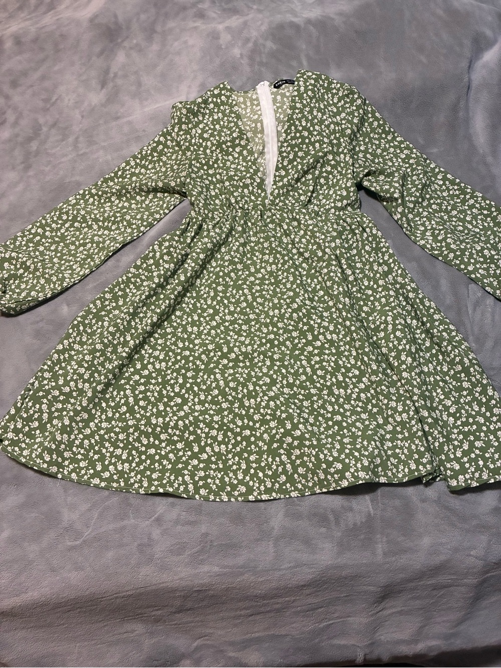 SHEIN Olive Green Floral Long Sleeve Dress for Girls